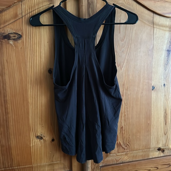 Black Sleeveless Women's Top - Picture 4 of 4